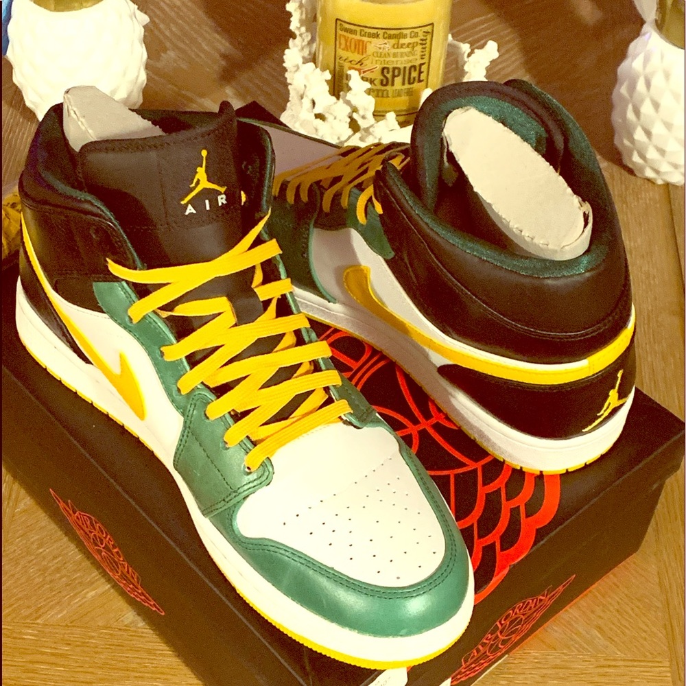 Nike air Jordan *SOLD* 💵